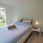 Casa-jardin Secret: Climatisé Avec Piscine