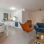 Casa-jardin Secret: Climatisé Avec Piscine Appartement Juan-les-Pins