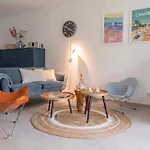 Casa-jardin Secret: Climatise Avec Piscine Apartment *