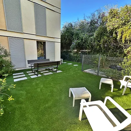 Apartamento Casa-jardin Secret: Climatise Avec Piscine *