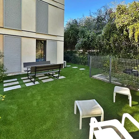 Casa-jardin Secret: Climatise Avec Piscine Apartment *