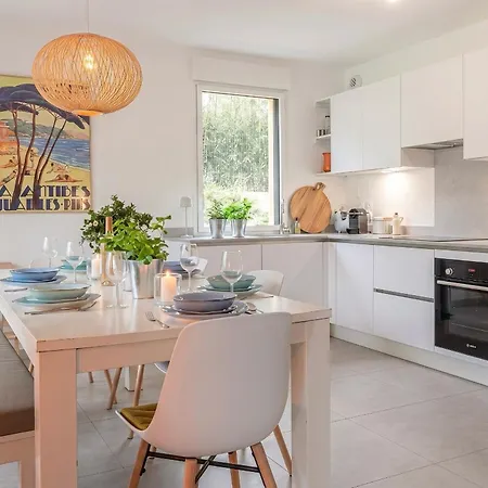 Apartamento Casa-jardin Secret: Climatisé Avec Piscine