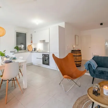 Casa-jardin Secret: Climatisé Avec Piscine *