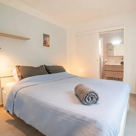 Casa-jardin Secret: Climatisé Avec Piscine Apartamento