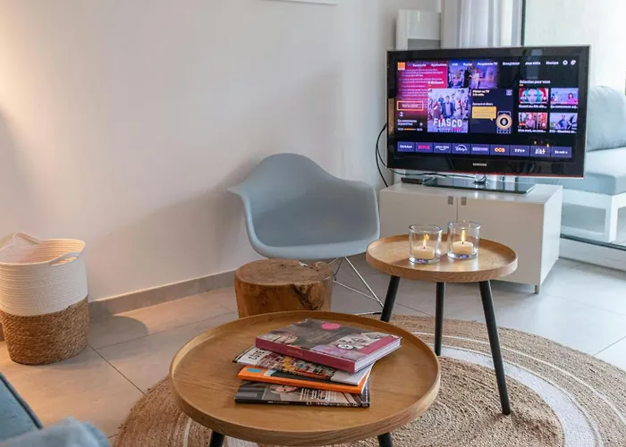 Lejlighed Casa-jardin Secret: Climatise Avec Piscine Juan-les-Pins