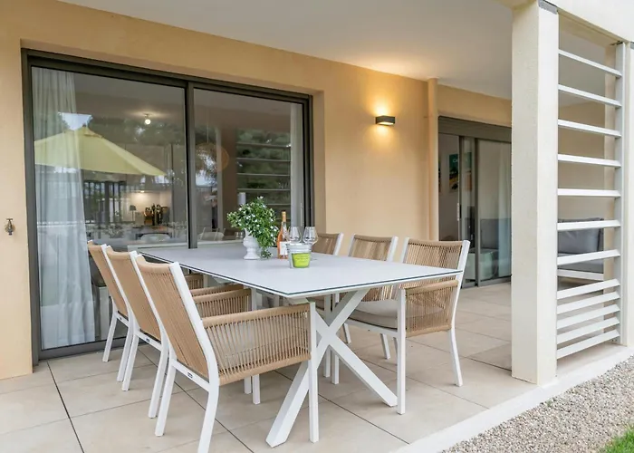 Lejlighed Casa-jardin Secret: Climatise Avec Piscine